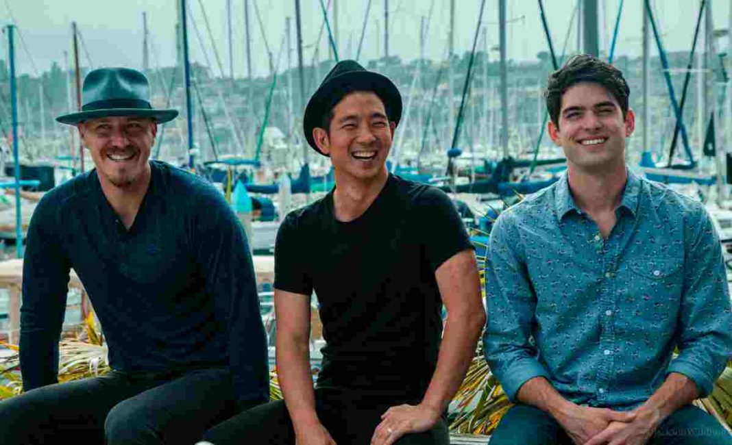 Jake Shimabukuro-c-jackson-waldhoff