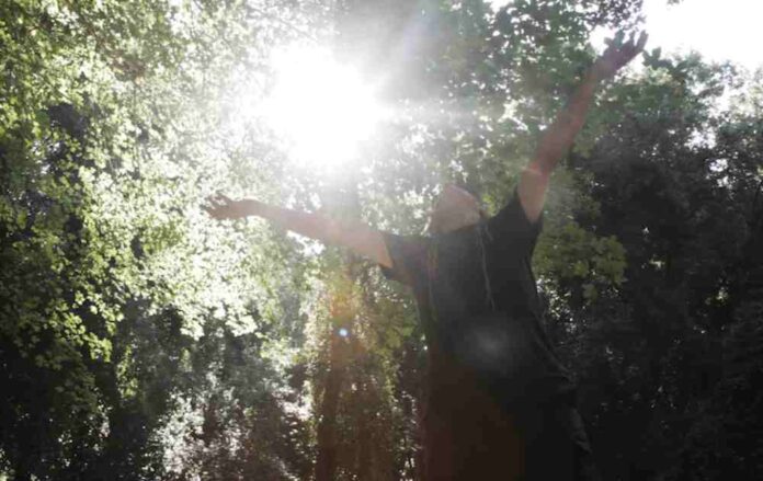 Oslo Tapes Staring at the Sun Before Goin' Blind 