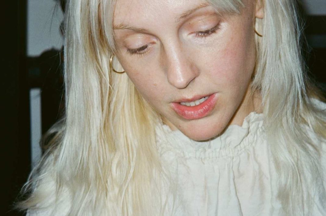 Laura Marling Patterns in Repeat